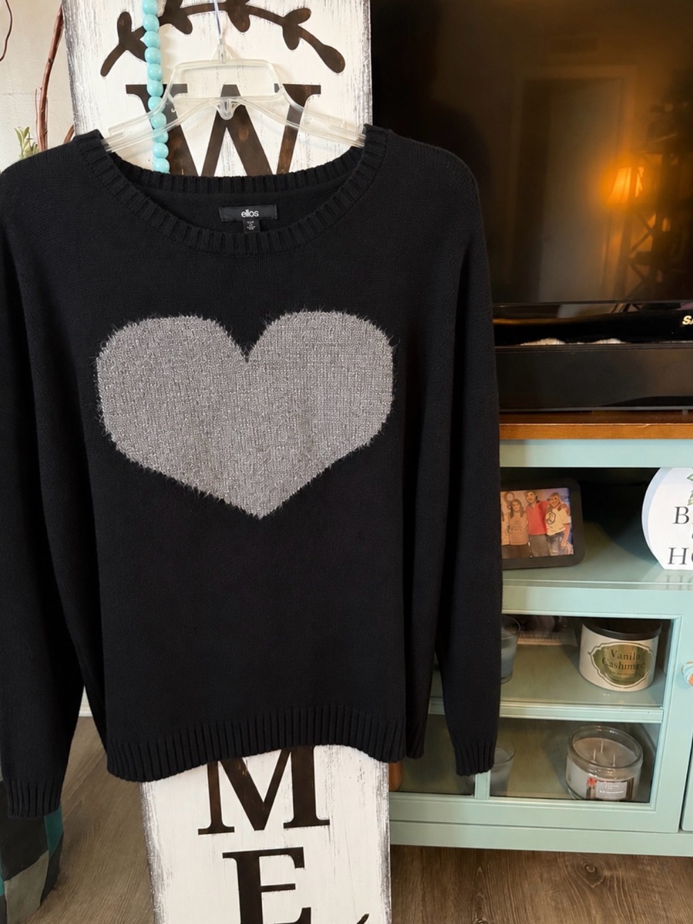 ellos Black Sweater with Gray Heart Motif Size 3X